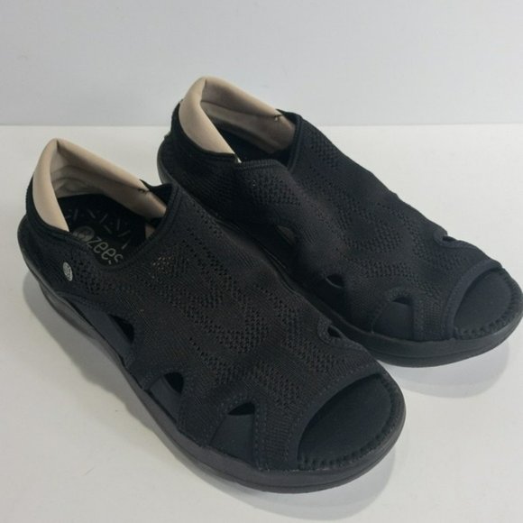 BZees Resort Wedge Sandals Black -6.5 - Picture 3 of 5